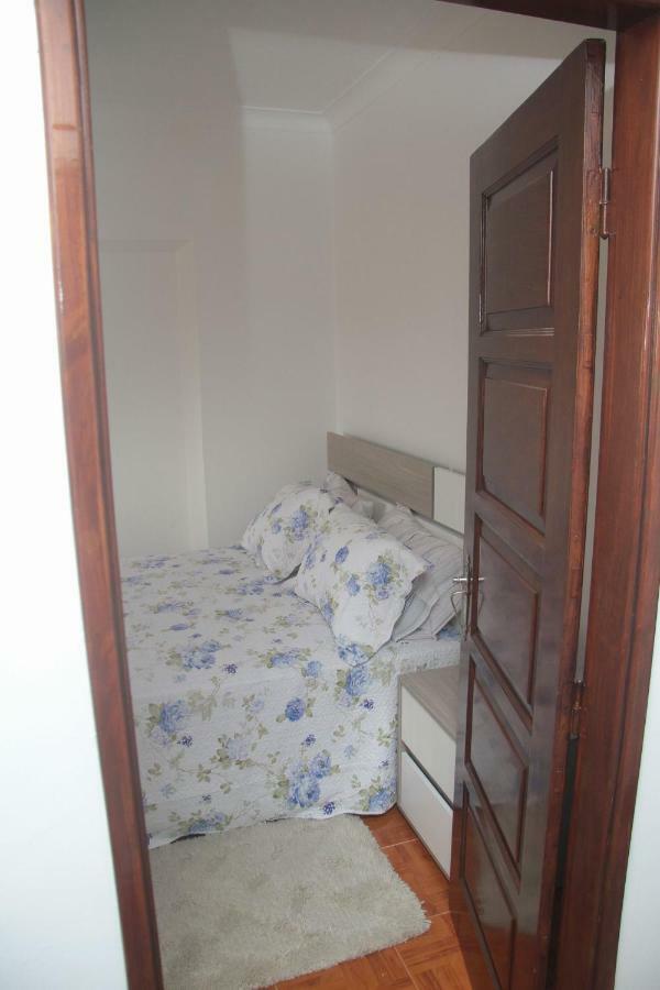 Vivenda Maria Da Nazare Vila Picamilho Exterior foto