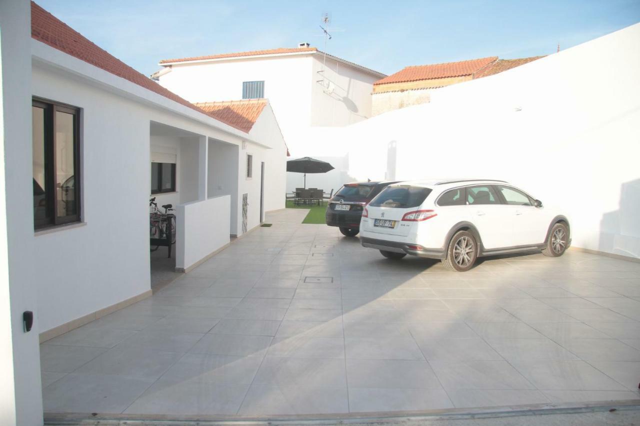 Vivenda Maria Da Nazare Vila Picamilho Exterior foto